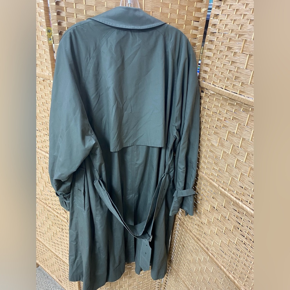 Burberry Olive Green Double-Breasted Trench Coat - Picture 4 of 8